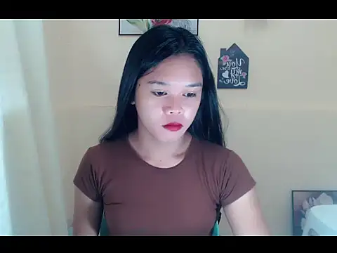 Snapshot of liannexfuckdoll chatting on May 2026 06:04:01 PM liannexfuckdoll online show from May 2026 06:04:01 PM