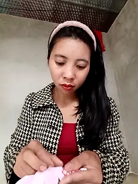 emaame68 online show from October 2025 12:22:02 AM