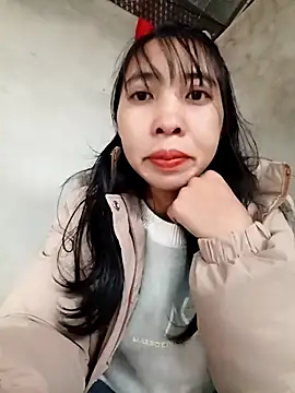 emaame68 online show from November 2025 04:22:02 AM