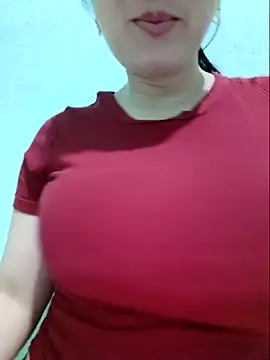 Shiny Babe online show from April 2026 03:04:01 AM