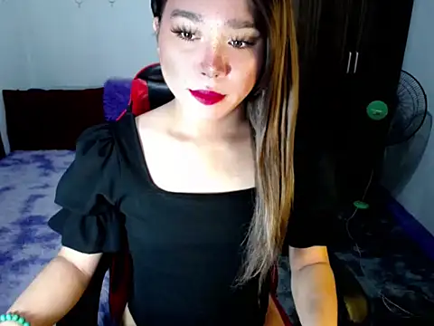 Snapshot of Urassiansweetcummer chatting on November 2025 01:47:01 AM Urassiansweetcummer online show from November 2025 01:47:01 AM