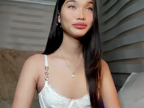 Snapshot of universal_slutt chatting on September 2025 04:19:02 PM universal slutt online show from September 2025 04:19:02 PM