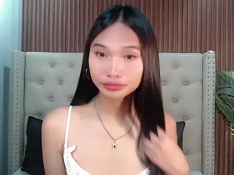 Snapshot of universal_slutt chatting on November 2025 05:46:02 PM universal slutt online show from November 2025 05:46:02 PM