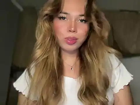 Snapshot of goddessofalltime chatting on July 2026 11:06:01 AM goddessofalltime online show from July 2026 11:06:01 AM