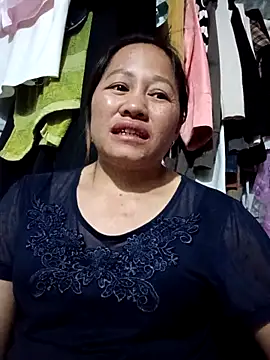 Phiphi135 online show from April 2026 02:22:01 PM