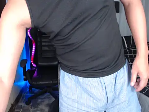 alexsuckable01 online show from May 2026 10:50:03 PM