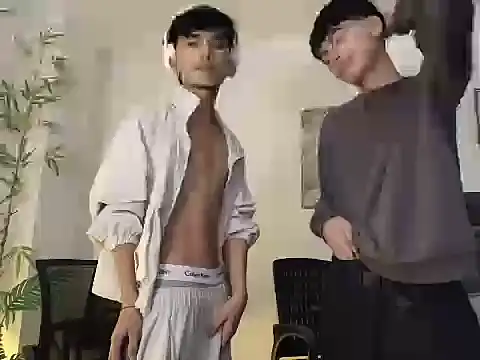 Snapshot of twink_pinoy chatting on June 2026 12:31:01 AM twink pinoy online show from June 2026 12:31:01 AM