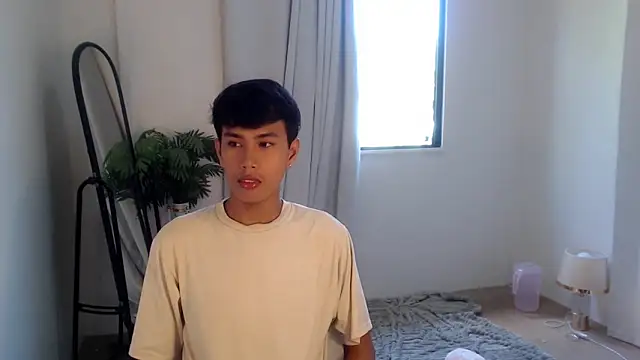 Snapshot of shokolet_2001 chatting on September 2025 01:49:01 AM shokolet 2001 online show from September 2025 01:49:01 AM