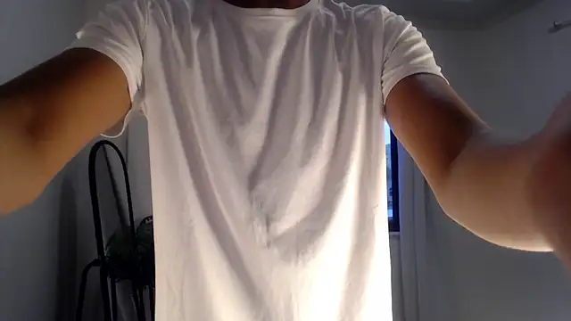 Snapshot of shokolet_2001 chatting on September 2025 02:54:02 AM shokolet 2001 online show from September 2025 02:54:02 AM