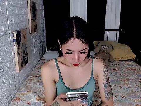 Snapshot of TRANSGODDESSA chatting on July 2026 02:33:01 AM TRANSGODDESSA online show from July 2026 02:33:01 AM