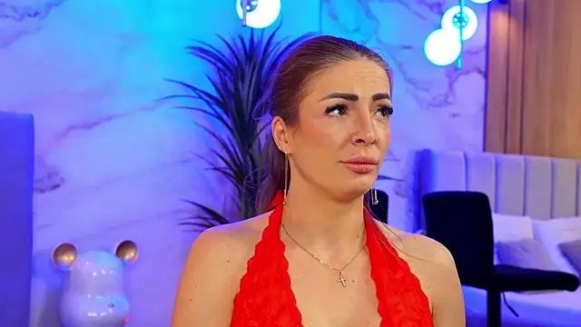 Izabellle02 online show from February 2026 06:03:02 AM