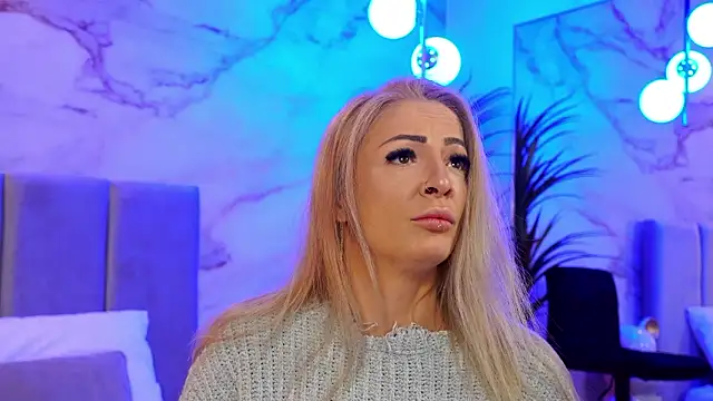 Izabellle02 online show from March 2026 05:03:01 AM