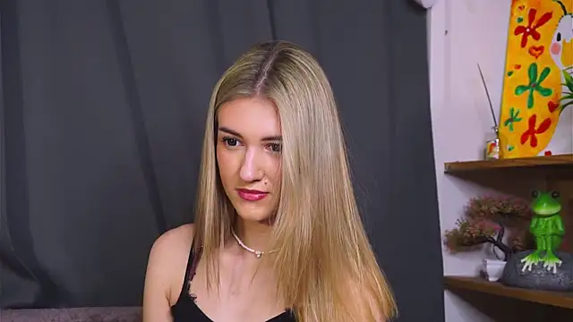 BeatrixGummer online show from September 2025 08:21:01 PM