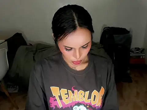 prettylittlesuckerr online show from September 2025 09:56:01 AM