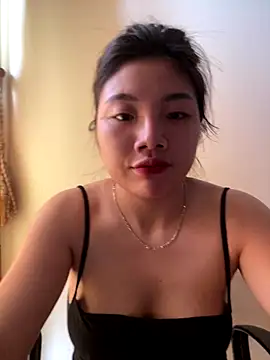 D2sweet online show from September 2025 03:17:01 AM