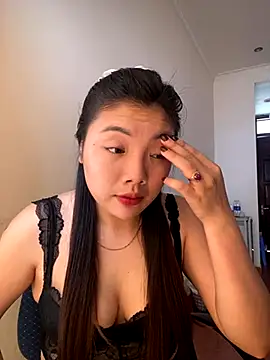 D2sweet online show from September 2025 05:22:02 AM