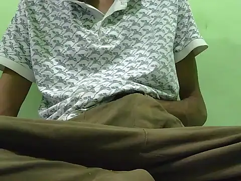 Snapshot of rockyy23boy chatting on September 2025 04:08:01 PM rockyy23boy online show from September 2025 04:08:01 PM