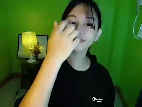 Ricaliciuos online show from March 2026 10:49:01 PM