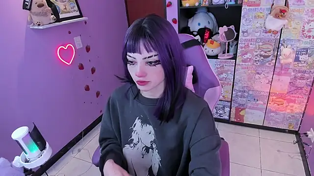 Vero Osb  online show from October 2025 11:13:02 PM