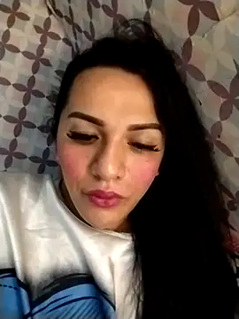 Snapshot of enoria1992 chatting on April 2026 10:54:02 PM enoria1992 online show from April 2026 10:54:02 PM