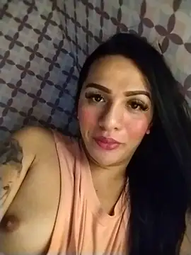 Snapshot of enoria1992 chatting on May 2026 08:15:01 PM enoria1992 online show from May 2026 08:15:01 PM