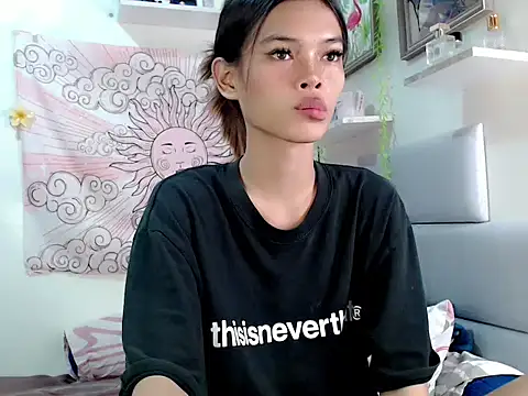 itsmekyrie online show from October 2025 06:58:02 AM