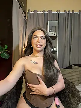 Nyxie luxx online show from March 2026 02:10:01 PM