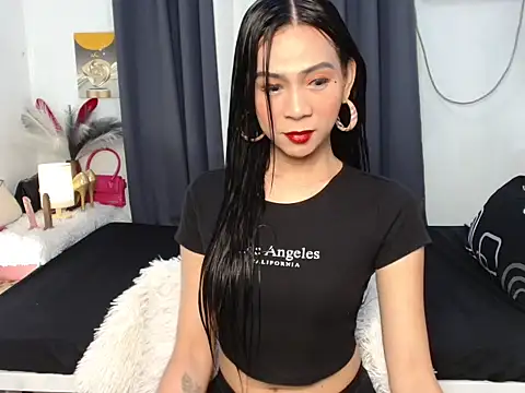 AmayaWang online show from December 2025 07:47:01 AM