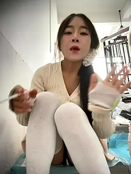 Xiao-meng66 online show from October 2025 04:07:02 AM