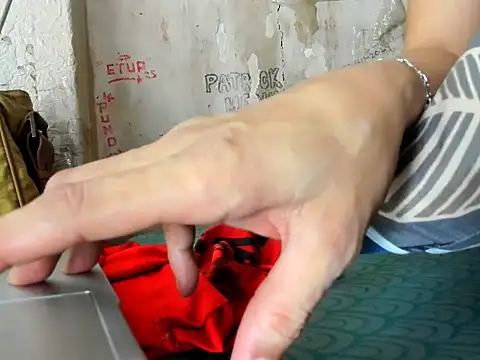 manilafoxts online show from January 2026 01:32:01 AM