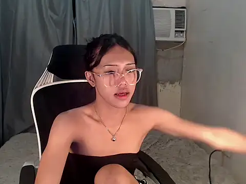 urcurlydiva online show from June 2026 08:47:02 AM