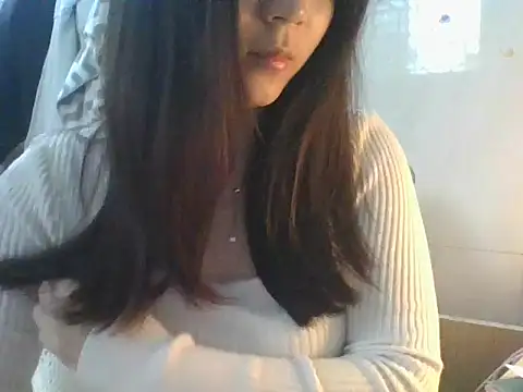 Linzly online show from January 2026 02:28:01 AM