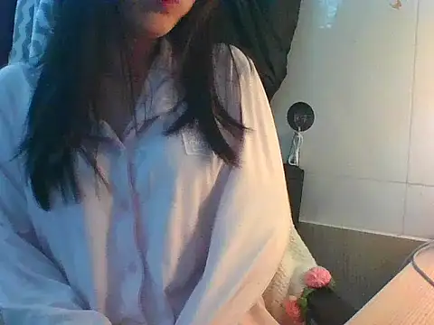 Linzly online show from February 2026 08:43:01 AM