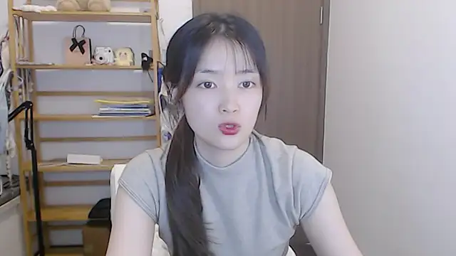 Mimi-cnbaby online show from April 2026 11:25:01 AM