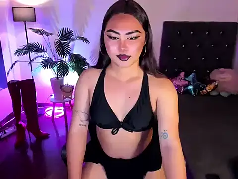 Unique Maya online show from April 2026 02:33:01 AM