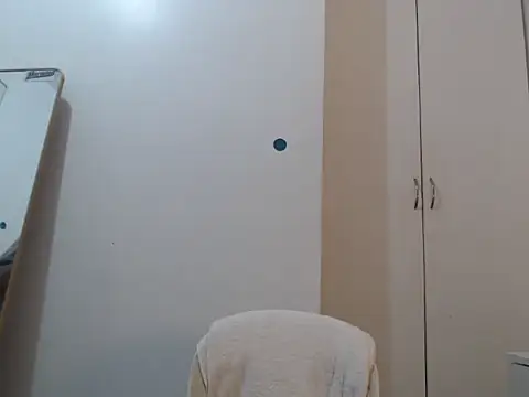 Snapshot of tastylicious_John19 chatting on November 2025 01:07:02 PM tastylicious John19 online show from November 2025 01:07:02 PM