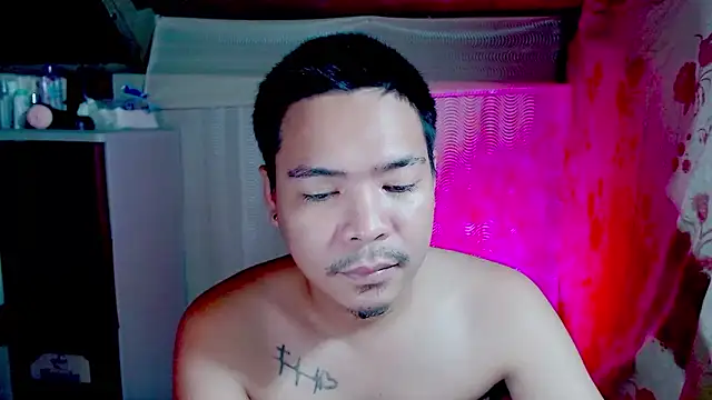 MANIACasianX online show from October 2025 12:36:02 PM