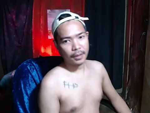 MANIACasianX online show from January 2026 12:05:01 AM