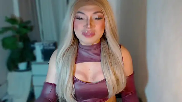 Snapshot of Samantha_Millerxxx chatting on March 2026 12:44:02 PM Samantha Millerxxx online show from March 2026 12:44:02 PM