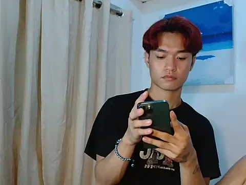 ur little secret online show from October 2025 04:29:02 PM