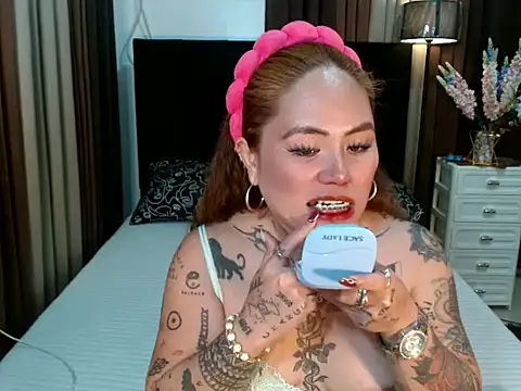 Snapshot of EstellaStarXxx chatting on February 2026 12:17:02 AM EstellaStarXxx online show from February 2026 12:17:02 AM