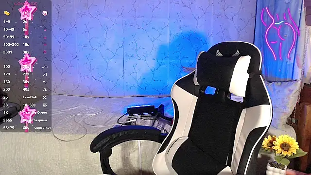 TssluttyNikka online show from March 2026 10:32:01 PM