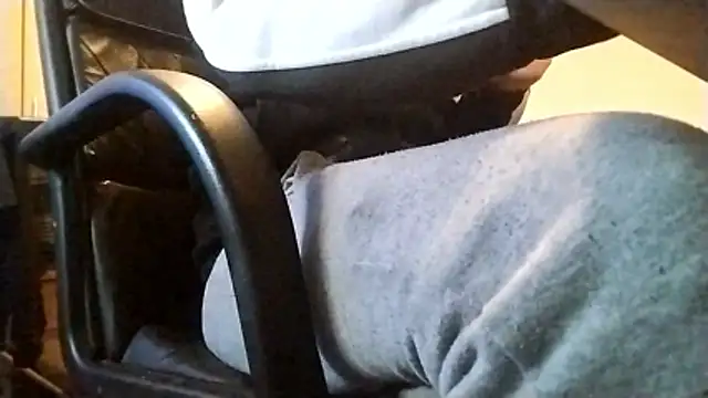 Snapshot of dirtyloud chatting on January 2026 09:36:02 AM dirtyloud online show from January 2026 09:36:02 AM