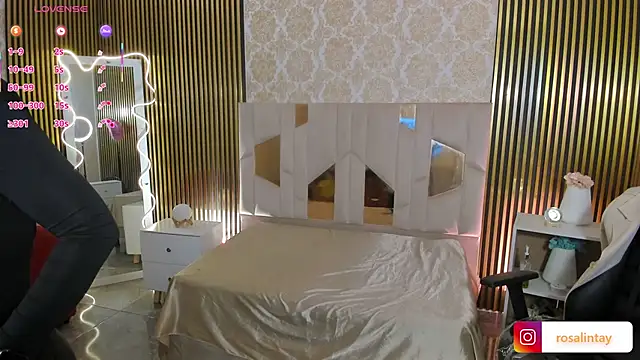 Rosalind tay online show from October 2025 11:40:02 AM