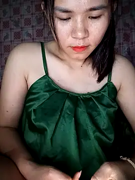 Ladygirl x online show from November 2025 06:24:01 AM