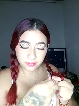 Chloe Sky love online show from November 2025 04:01:01 AM