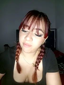 Chloe Sky love online show from December 2025 03:02:01 AM