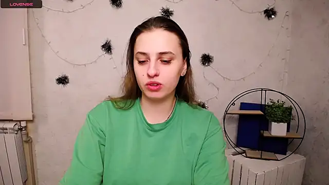 AmandaDimond  online show from February 2026 12:43:02 PM