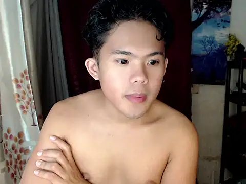 Snapshot of twink_asianbunny chatting on October 2025 04:17:02 PM twink asianbunny online show from October 2025 04:17:02 PM