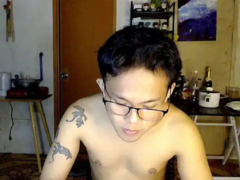 Snapshot of twink_asianbunny chatting on February 2026 04:18:01 PM twink asianbunny online show from February 2026 04:18:01 PM